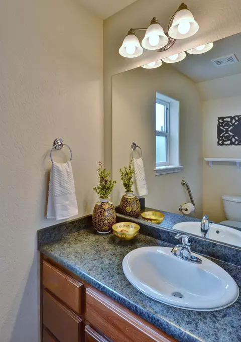 324 Everett Way, Talent, OR 97540 photo 10