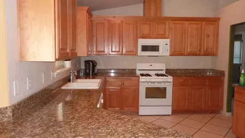 134 Aberdeen Ln, Eagle Point, OR 97524 photo 7