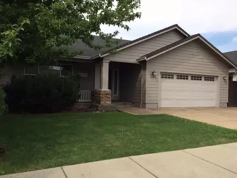 134 Aberdeen Ln, Eagle Point, OR 97524 photo 2