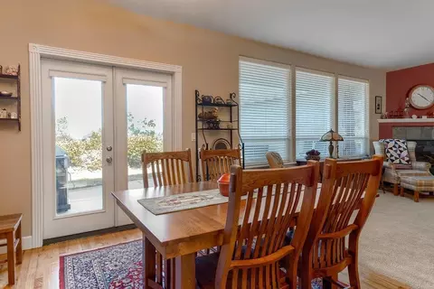63 Broken Stone Way, Eagle Point, OR 97524 photo 11