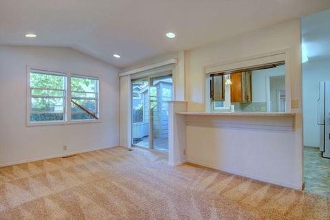 416 N Pine St, Phoenix, OR 97535 photo 16