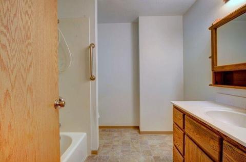 416 N Pine St, Phoenix, OR 97535 photo 24