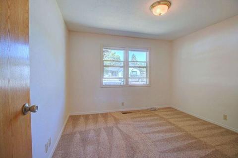 416 N Pine St, Phoenix, OR 97535 photo 22