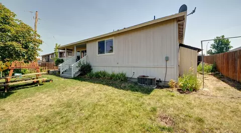 373 Deanjou Ave, Eagle Point, OR 97524 photo 22