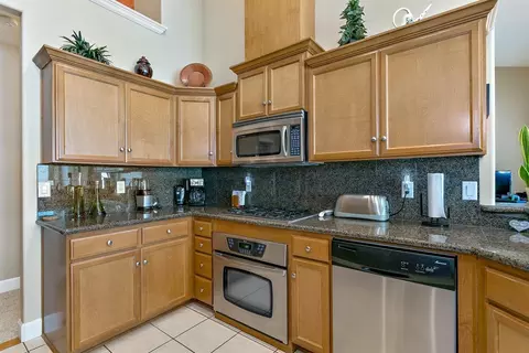 94 Sky Hawk Dr, Eagle Point, OR 97524 photo 9