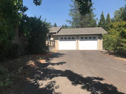 249 Shadowbrook Dr, Cave Junction, OR 97523 photo 4