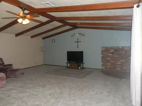 468 W Pine St, Central Point, OR 97502 photo 6
