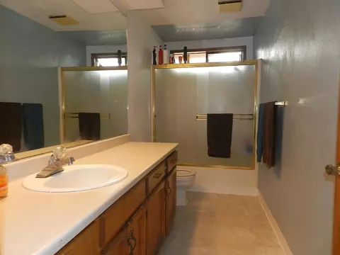 468 W Pine St, Central Point, OR 97502 photo 18