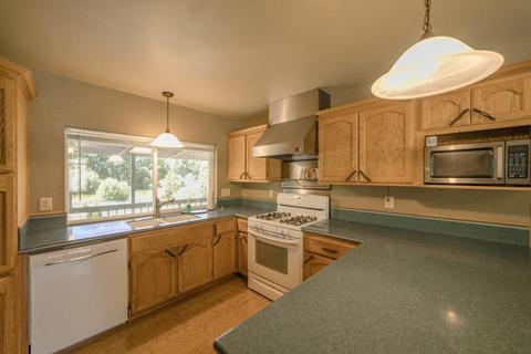 39750 Modoc Point Rd, Chiloquin, OR 97624 photo 10
