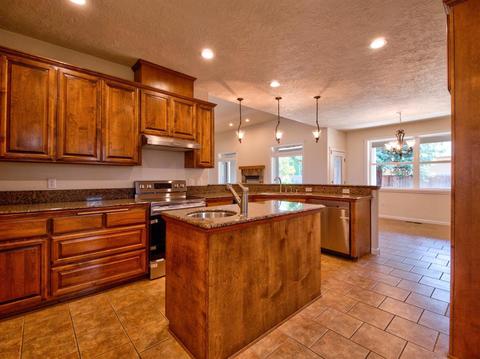 171 Echo Way, Eagle Point, OR 97524 photo 8