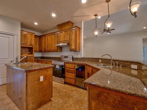 171 Echo Way, Eagle Point, OR 97524 photo 5
