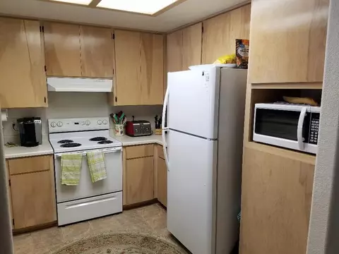 438 Crystal Dr, Eagle Point, OR 97524 photo 9