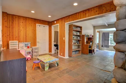 14717 E Antelope Rd, Eagle Point, OR 97524 photo 12