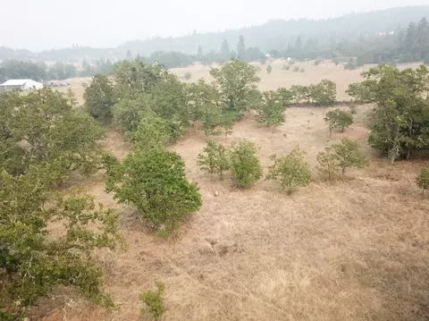 373 Alpine Rd, Eagle Point, OR 97524 photo 9