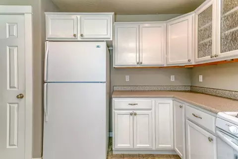 939 Ridgeview Dr, Eagle Point, OR 97524 photo 10