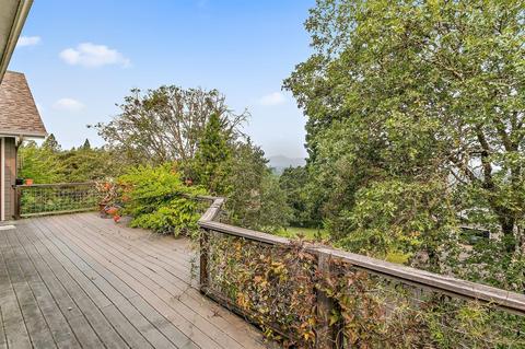 1520 Panoramic Loop, Grants Pass, OR 97527 photo 21