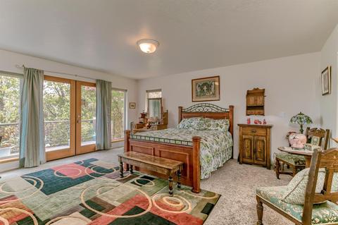1520 Panoramic Loop, Grants Pass, OR 97527 photo 13