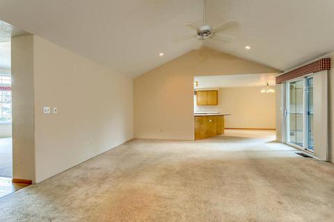 117 Meadow View Dr, Phoenix, OR 97535 photo 8