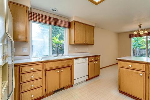 117 Meadow View Dr, Phoenix, OR 97535 photo 14