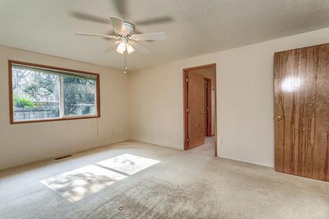 117 Meadow View Dr, Phoenix, OR 97535 photo 18