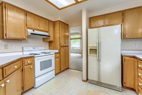 117 Meadow View Dr, Phoenix, OR 97535 photo 13