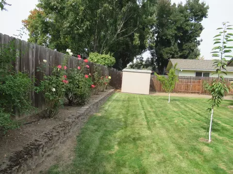 560 Daniel St, Central Point, OR 97502 photo 17
