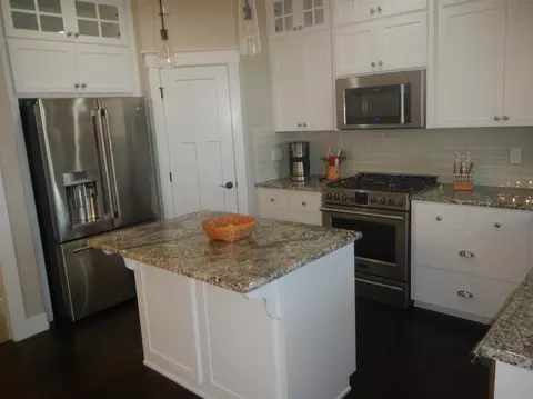307 Avalon Ter, Eagle Point, OR 97524 photo 7
