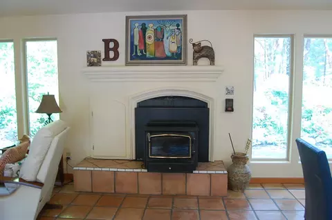 103 Taurus Ln, Cave Junction, OR 97523 photo 5