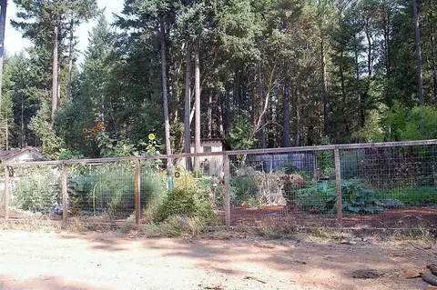 103 Taurus Ln, Cave Junction, OR 97523 photo 31