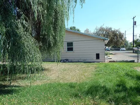 220 N Elm St, Merrill, OR 97633 photo 23
