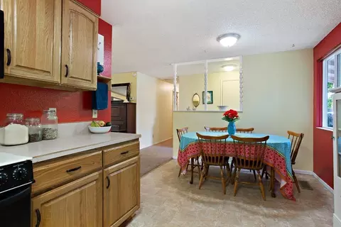 110 Edith Cir, Eagle Point, OR 97524 photo 8