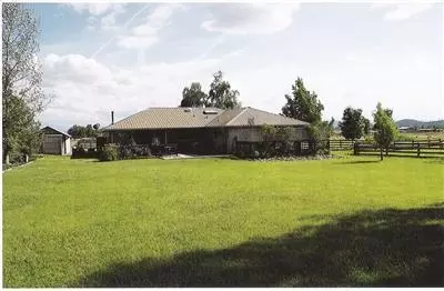 1262 Hammel Rd, Eagle Point, OR 97524 photo 4