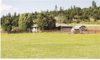 1262 Hammel Rd, Eagle Point, OR 97524 photo 1