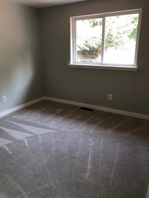 113 Samuel Ln, Phoenix, OR 97535 photo 19