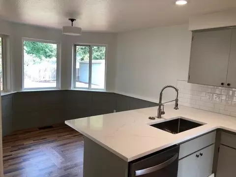 113 Samuel Ln, Phoenix, OR 97535 photo 9