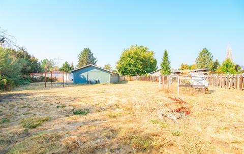 422 Laurel St, Eagle Point, OR 97524 photo 27