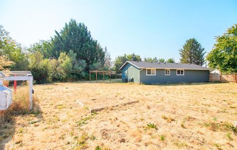 422 Laurel St, Eagle Point, OR 97524 photo 28