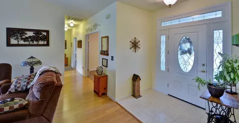 185 Keystone Way, Eagle Point, OR 97524 photo 4