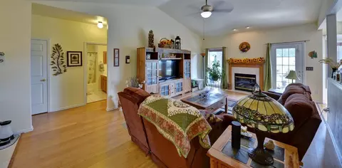 185 Keystone Way, Eagle Point, OR 97524 photo 6