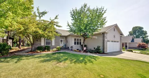 185 Keystone Way, Eagle Point, OR 97524 photo 1