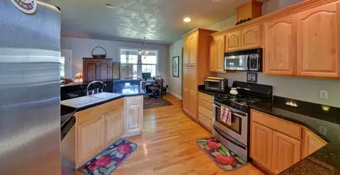 1103 Arrowhead Trl, Eagle Point, OR 97524 photo 9