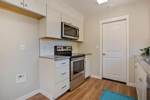 726 Royal Ave, Eagle Point, OR 97524 photo 12