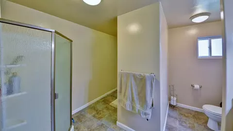 111 Sixth, Phoenix, OR 97535 photo 9
