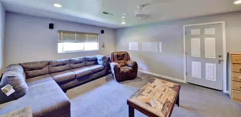 111 Sixth, Phoenix, OR 97535 photo 11