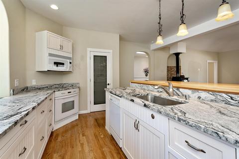 393 Thompson Creek Rd, Applegate, OR 97530 photo 9