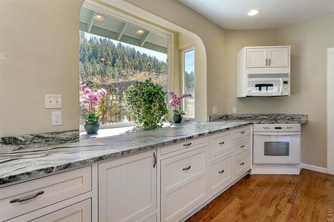 393 Thompson Creek Rd, Applegate, OR 97530 photo 10