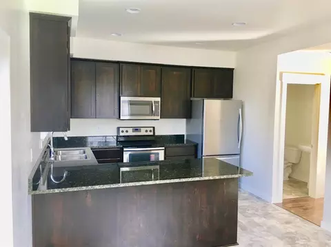 412 Oak St, Phoenix, OR 97535 photo 7