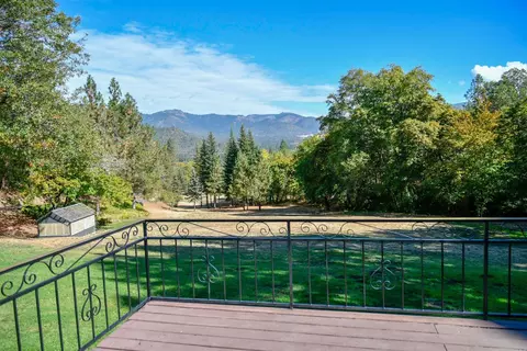 12320 Water Gap Rd, Williams, OR 97544 photo 5