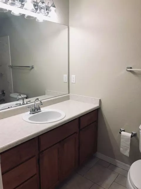 394 Crystal Dr, Eagle Point, OR 97524 photo 10