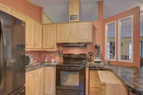 610 Summit Loop, Grants Pass, OR 97527 photo 6